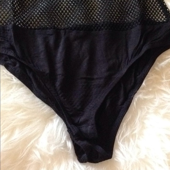 #67 Long sleeve full mesh bodysuit with a crew neck. - Picture 4 of 5